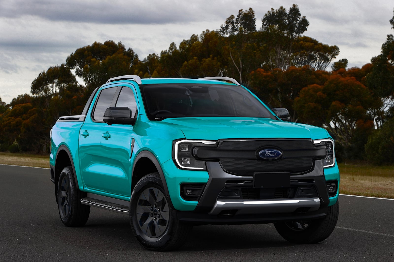 Photos of the Ford Ranger Lightning: See exterior pictures of the 2024 Ford ...