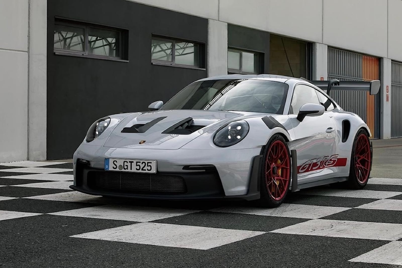 Porsche 911 GT3 RS On Road Price (Petrol), Features & Specs, Images
