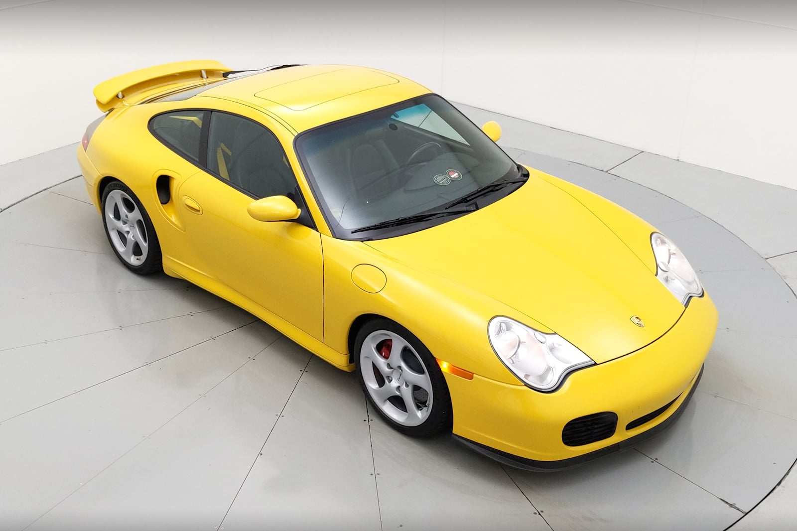 photo of 21-Year-Old Porsche 911 Turbo With 72,000 Miles Costs Nearly As Much As Brand New Carrera image