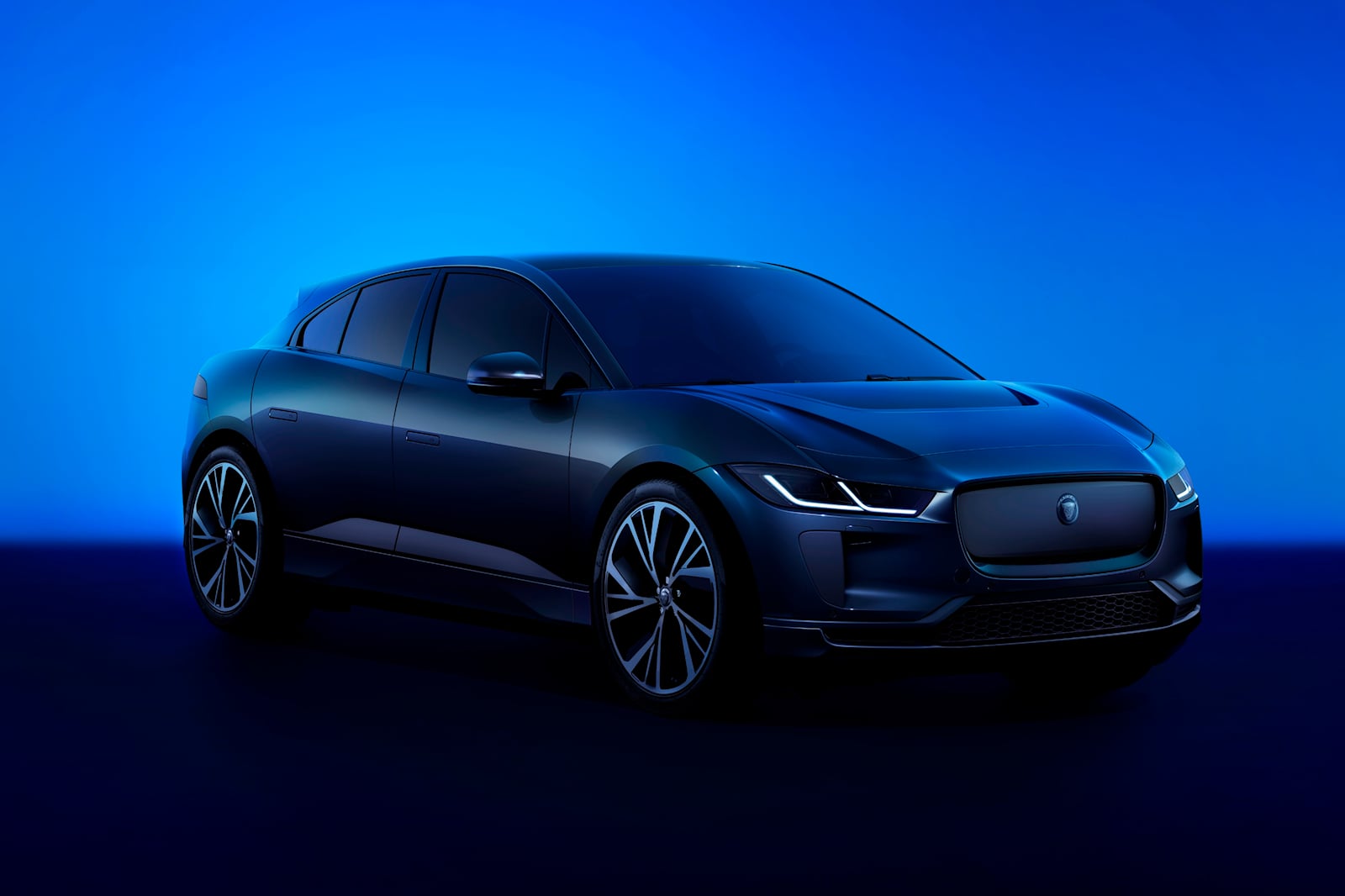 2024 Jaguar IPace Reveals Sharper Styling, Sporty RDynamic Trims, And
