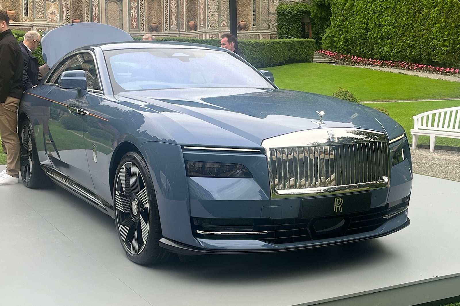 Here's the Most Exclusive Rolls-Royce Phantom Delivered to a US Customer Yet