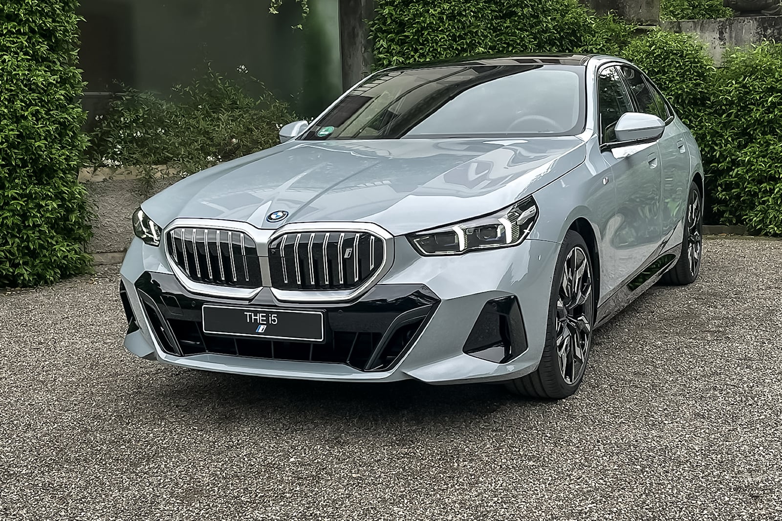 2024 BMW i5: Review, Trims, Specs, Price, New Interior Features