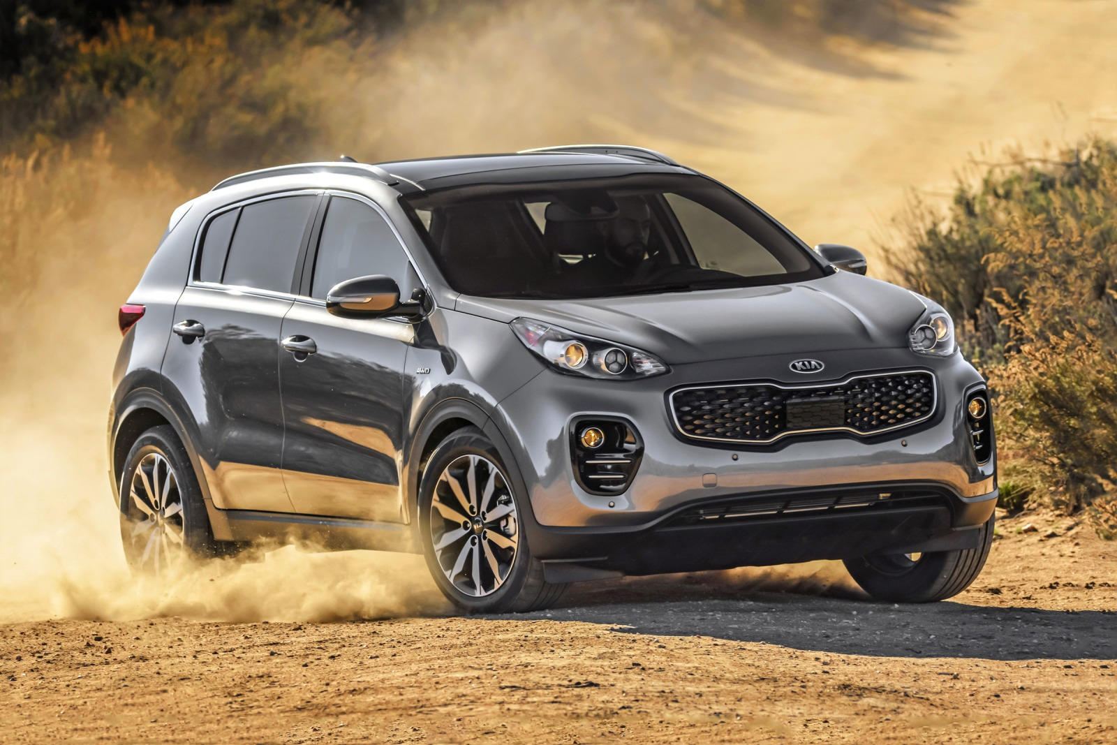 Which Color Options Are Available For The 2018 Kia Sportage?