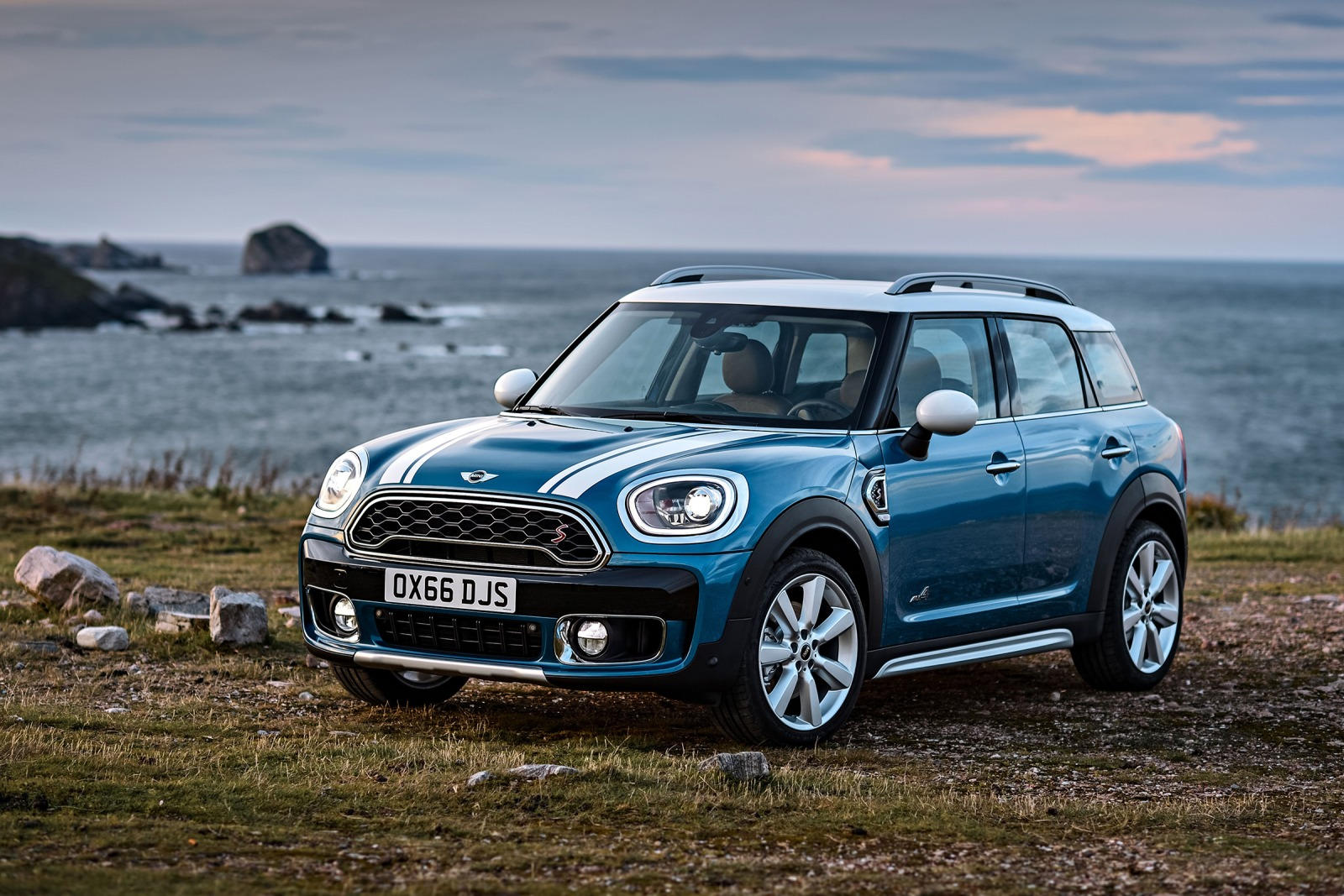 2018 Mini Cooper Countryman: Review, Trims, Specs, Price, New Interior  Features, Exterior Design, and Specifications