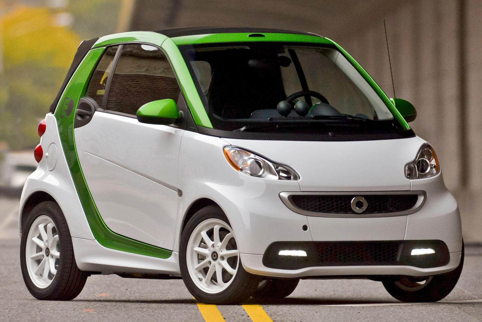 2015 smart fortwo Electric Drive Review, Trims, Specs, Price, New