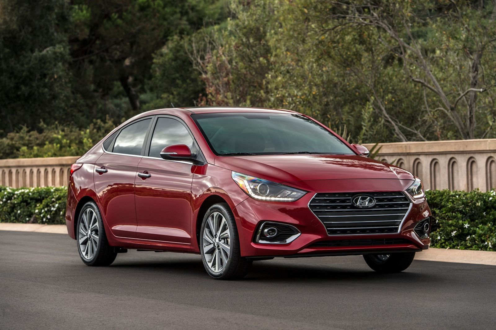 2014 Hyundai Accent Review