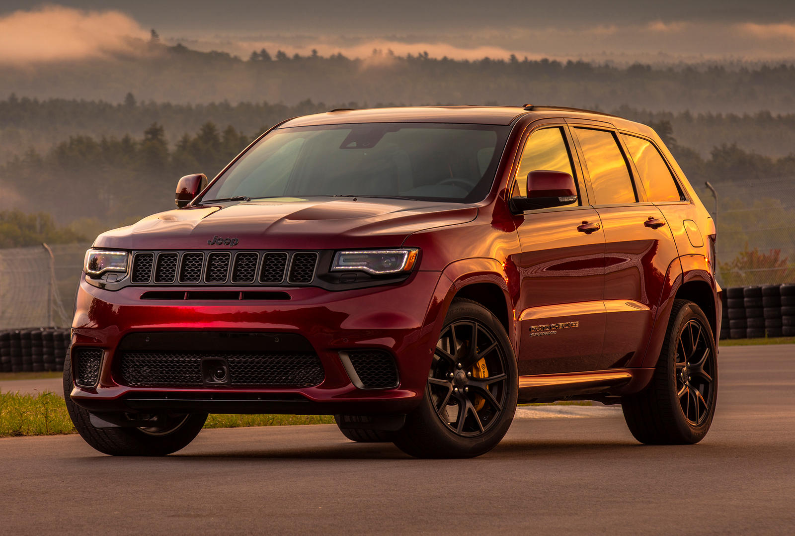 This Is How Much The Jeep Grand Cherokee Trackhawk Costs In The UK
