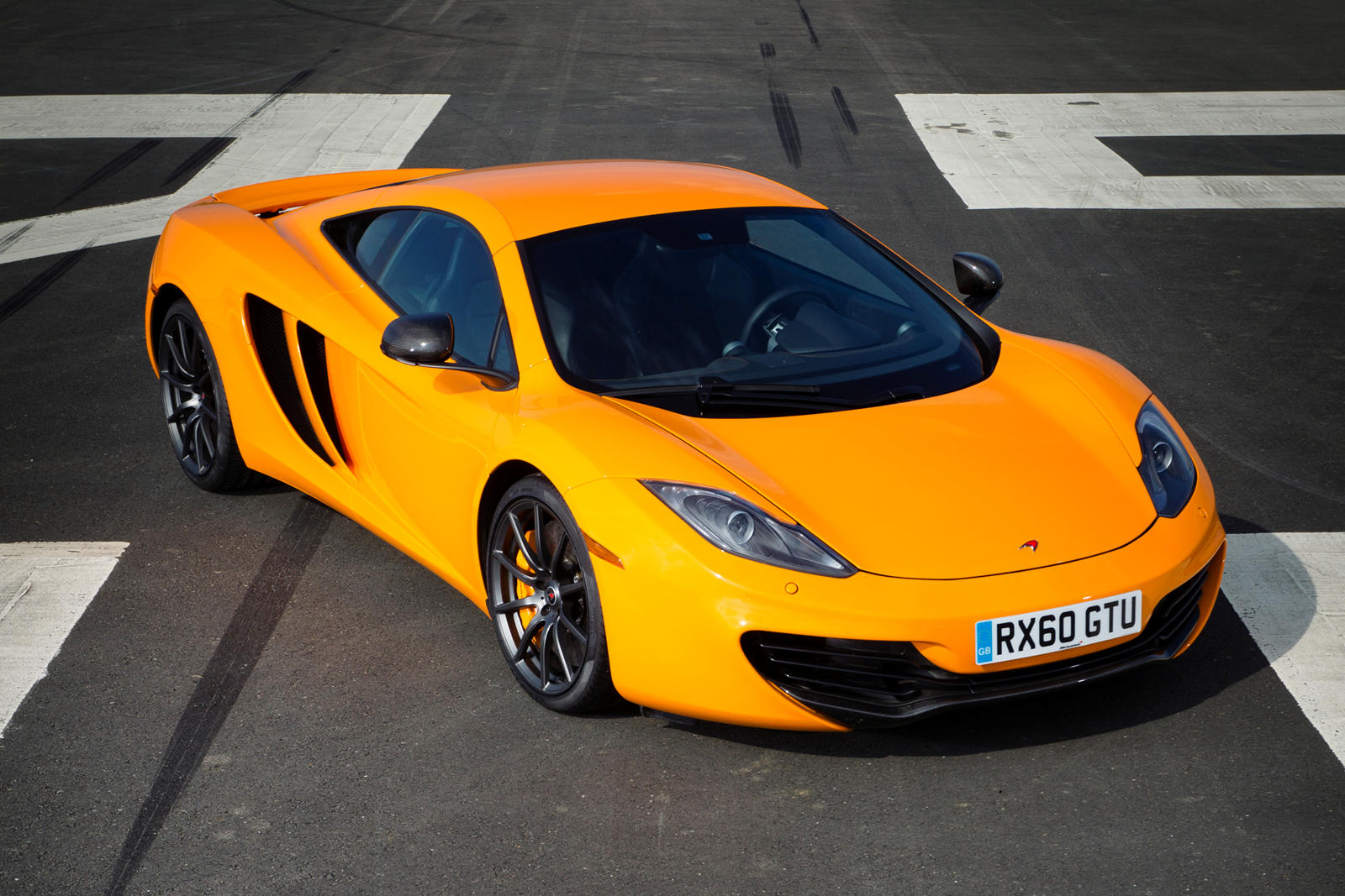 14 Mclaren Mp4 12c Coupe Review Trims Specs Price New Interior Features Exterior Design And Specifications Carbuzz