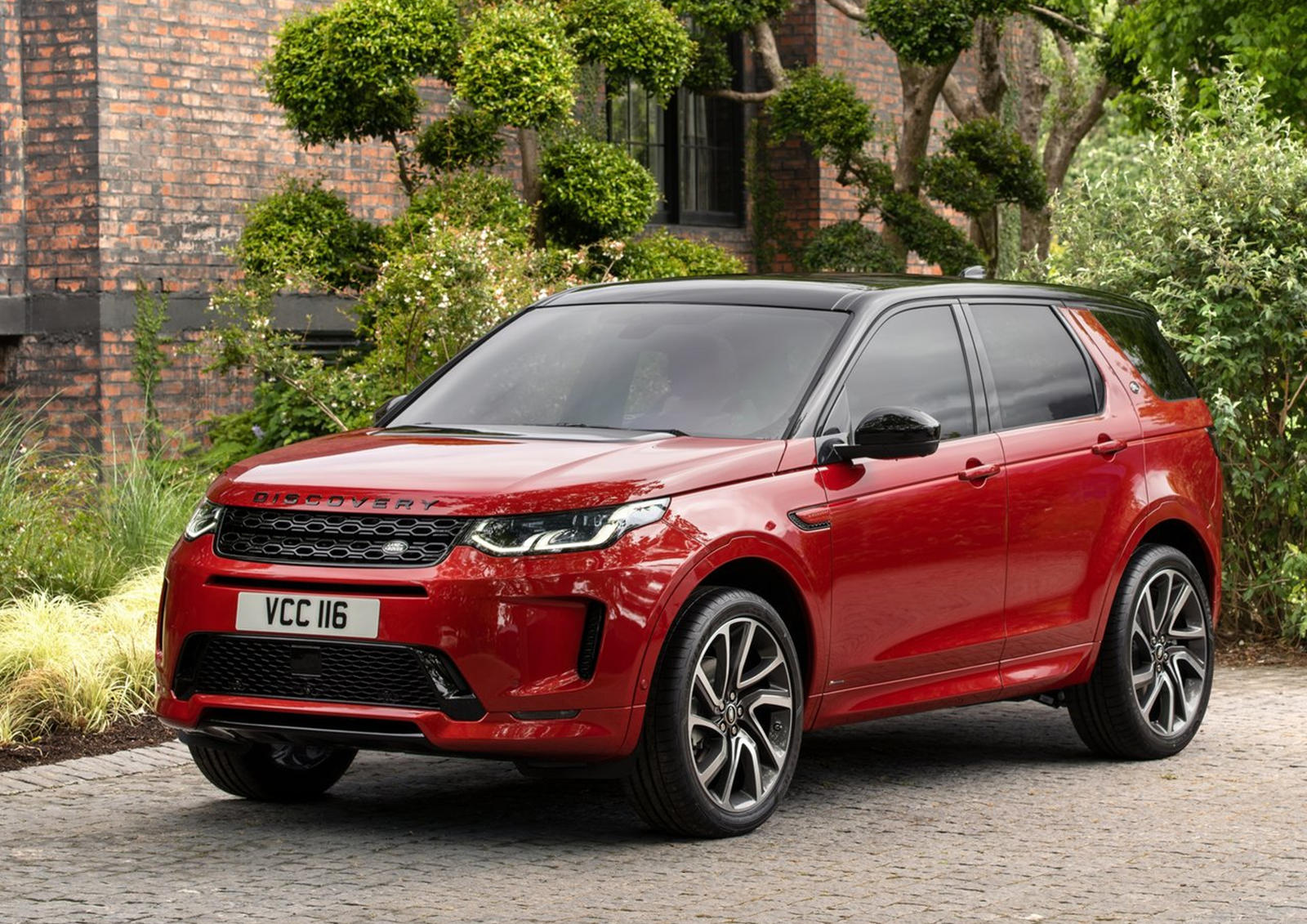 2021 Land Rover Discovery Sport Review, Trims, Specs