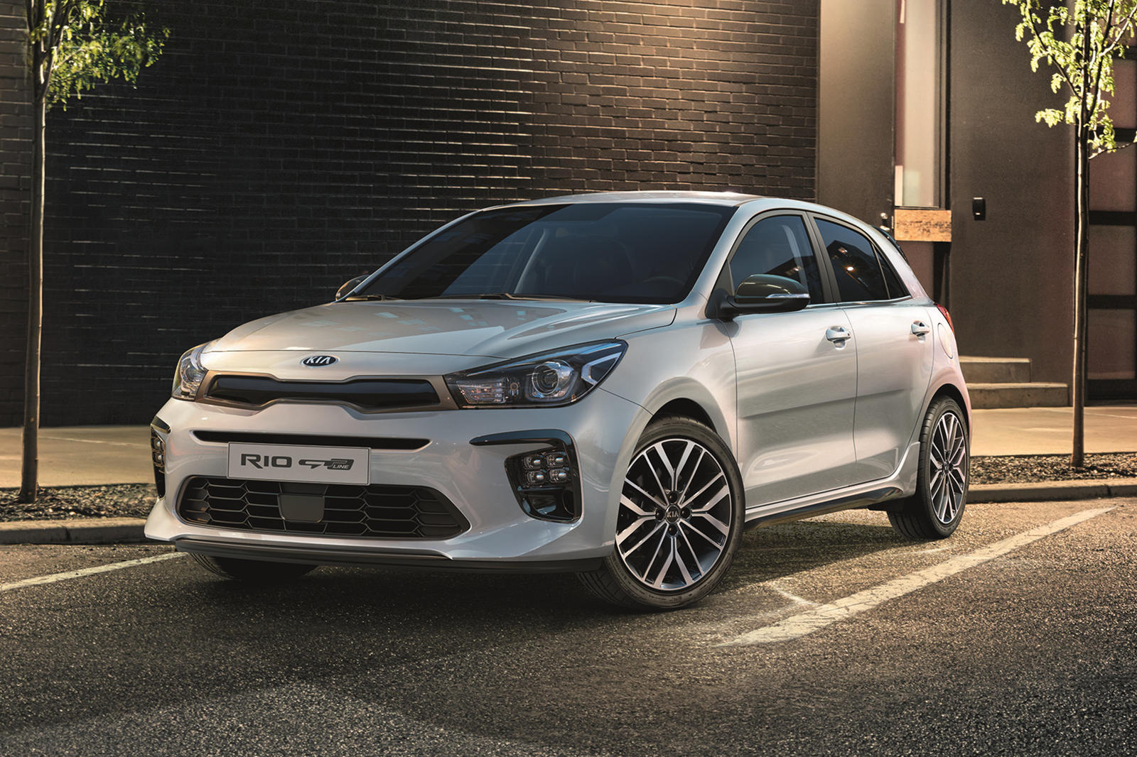 2021 Kia Rio Revealed With Fresh Styling And New Hybrid ...
