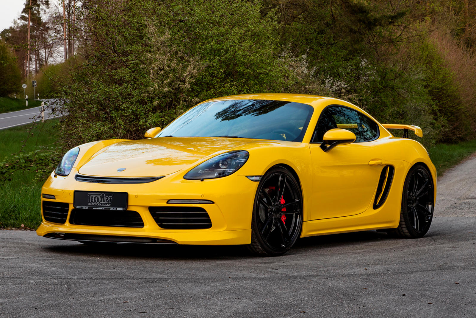 photo of This Is How To Transform The Porsche 718 Cayman Into A GT4 image