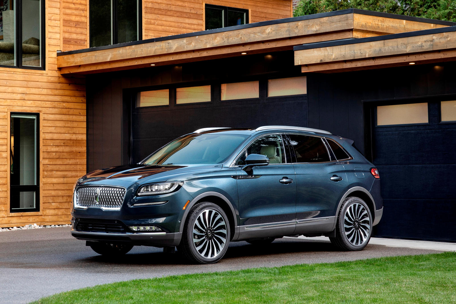 You Can't Buy A Lincoln Nautilus Hybrid Even If You Want One CarBuzz