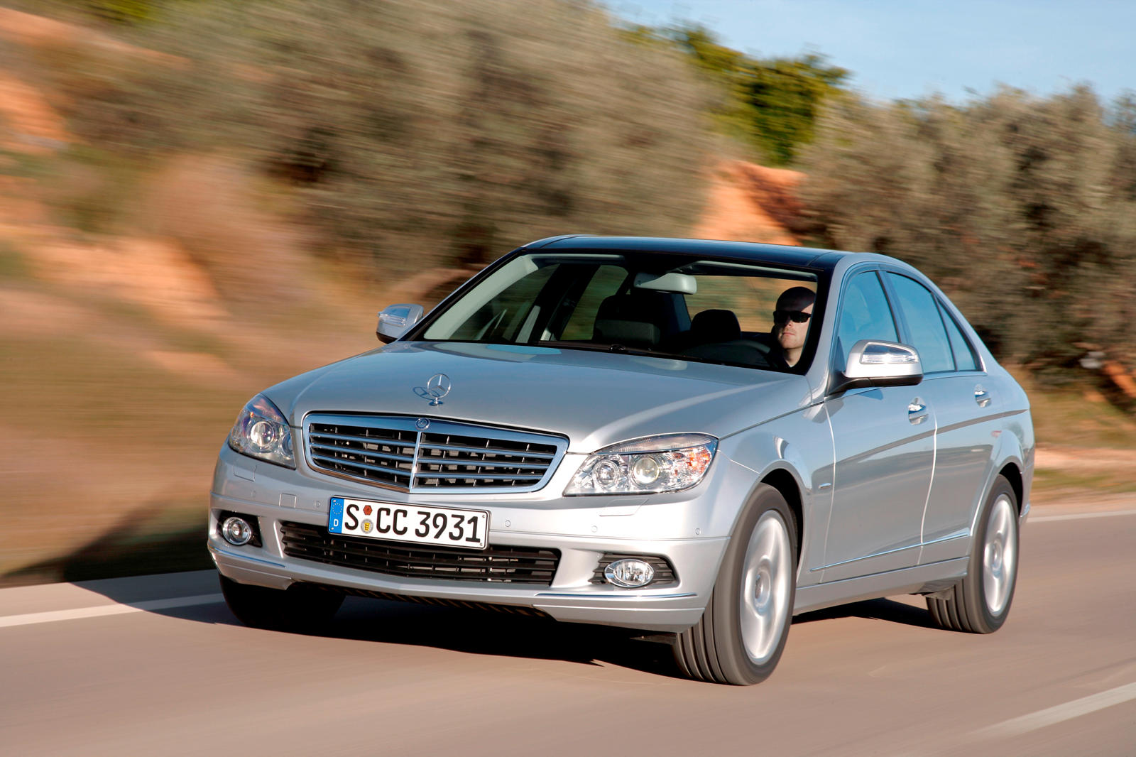 2010 Mercedes-Benz C-Class Reviews, Insights, and Specs