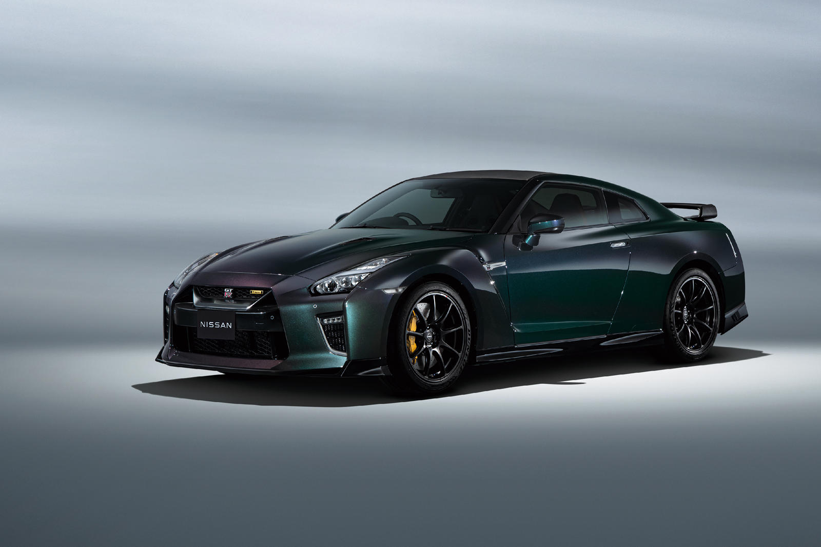 2021 Nissan GT-R Review & Ratings