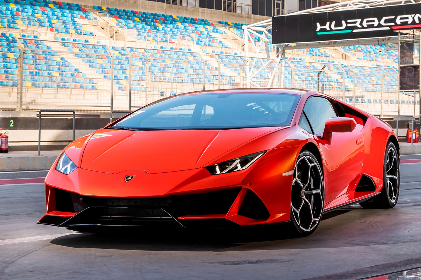 Lamborghini Huracán EVO Spyder Now Available With RWD - The Car Guide