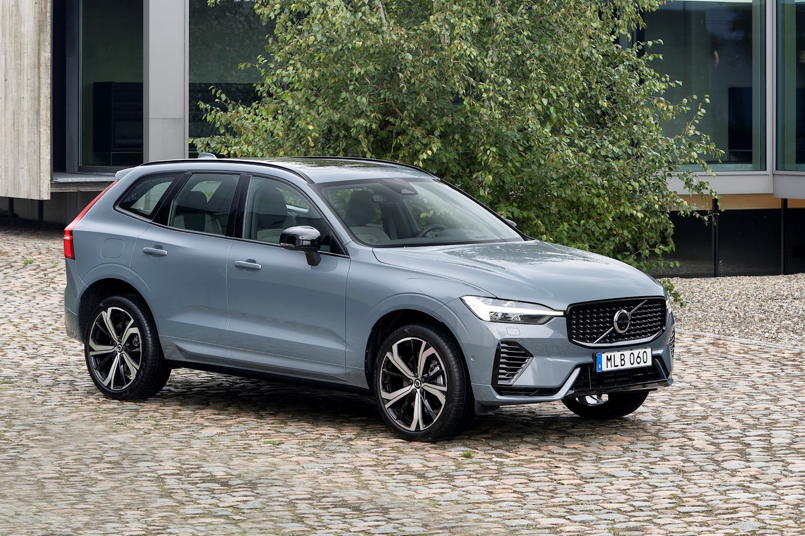 2022 Volvo XC60 Recharge: Review, Trims, Specs, Price, New Interior  Features, Exterior Design, and Specifications