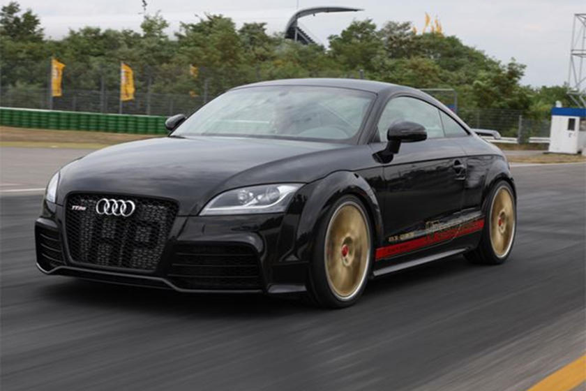 Gold Wheels Aren T Just Bling For This Audi Tt Rs Carbuzz
