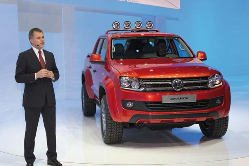 Volkswagen Amarok Canyon Concept Decked Out for Geneva Debut