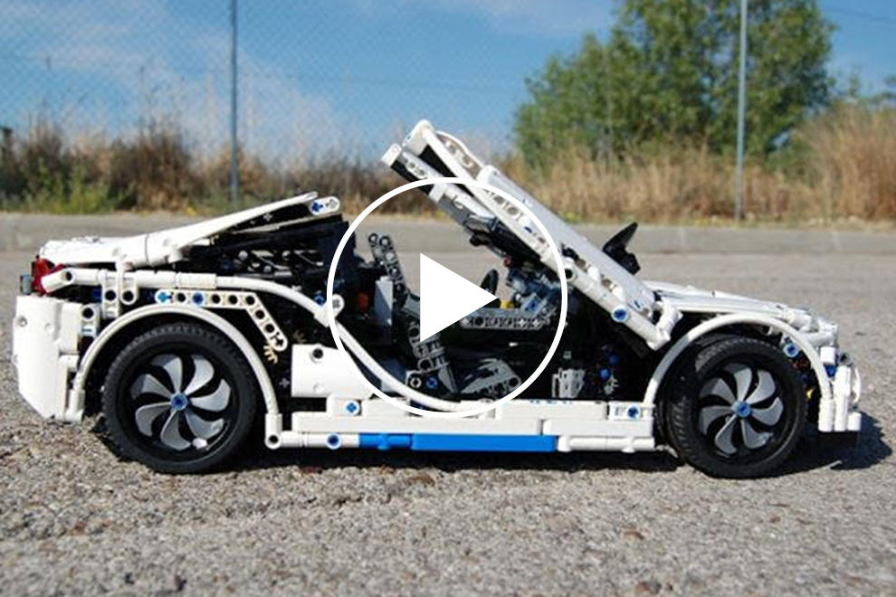 BMW i8 Hybrid Coupé – kit from LEGO® bricks – The Brickworms