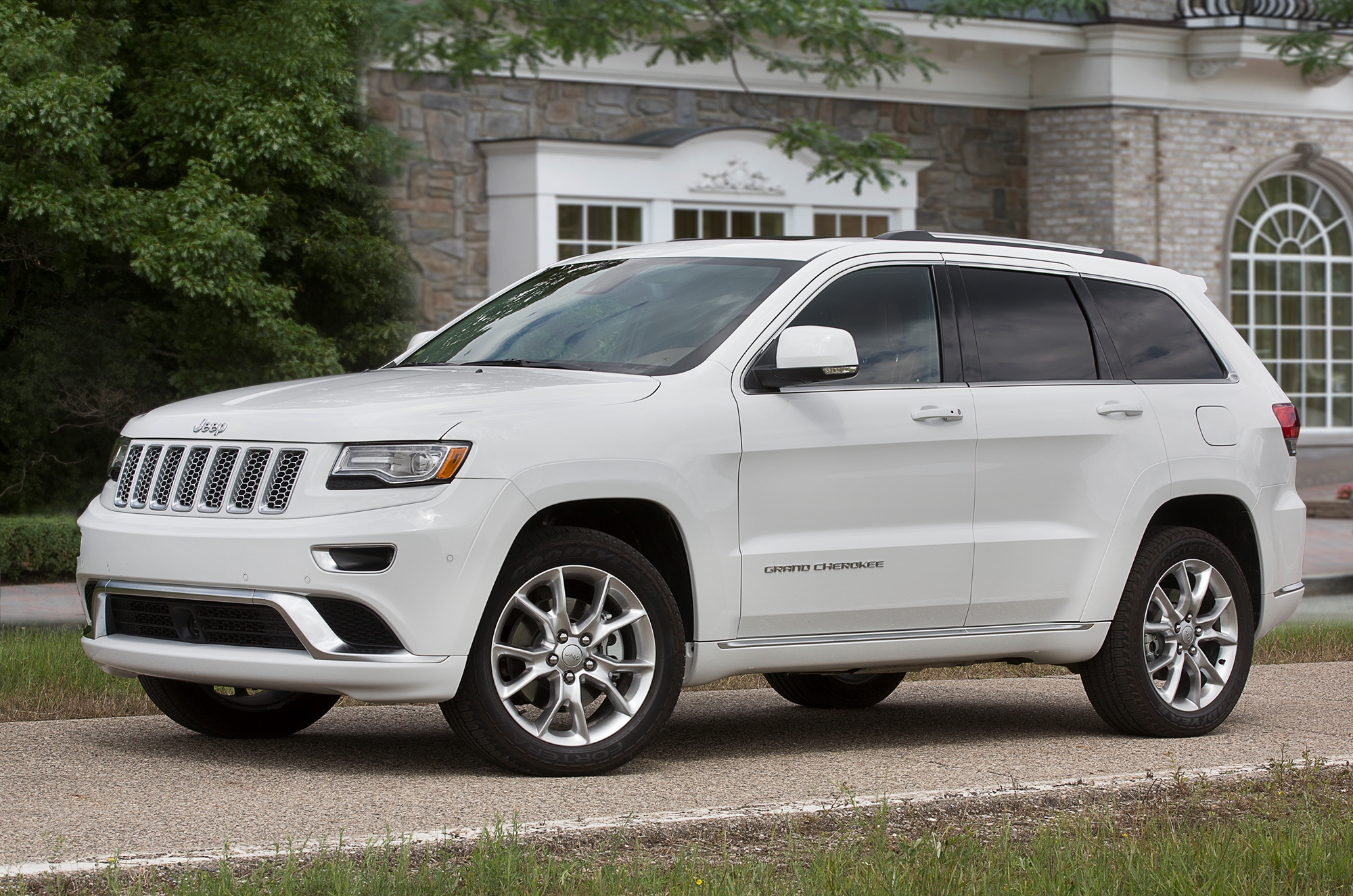 2015 Jeep Grand Cherokee Limited Full Specs, Features and
