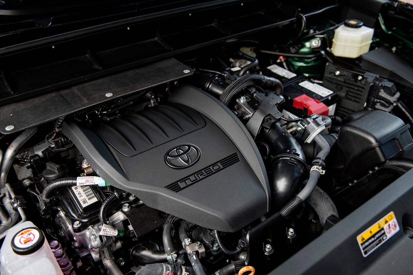 2023 Toyota Highlander Arrives With New Turbocharged FourCylinder