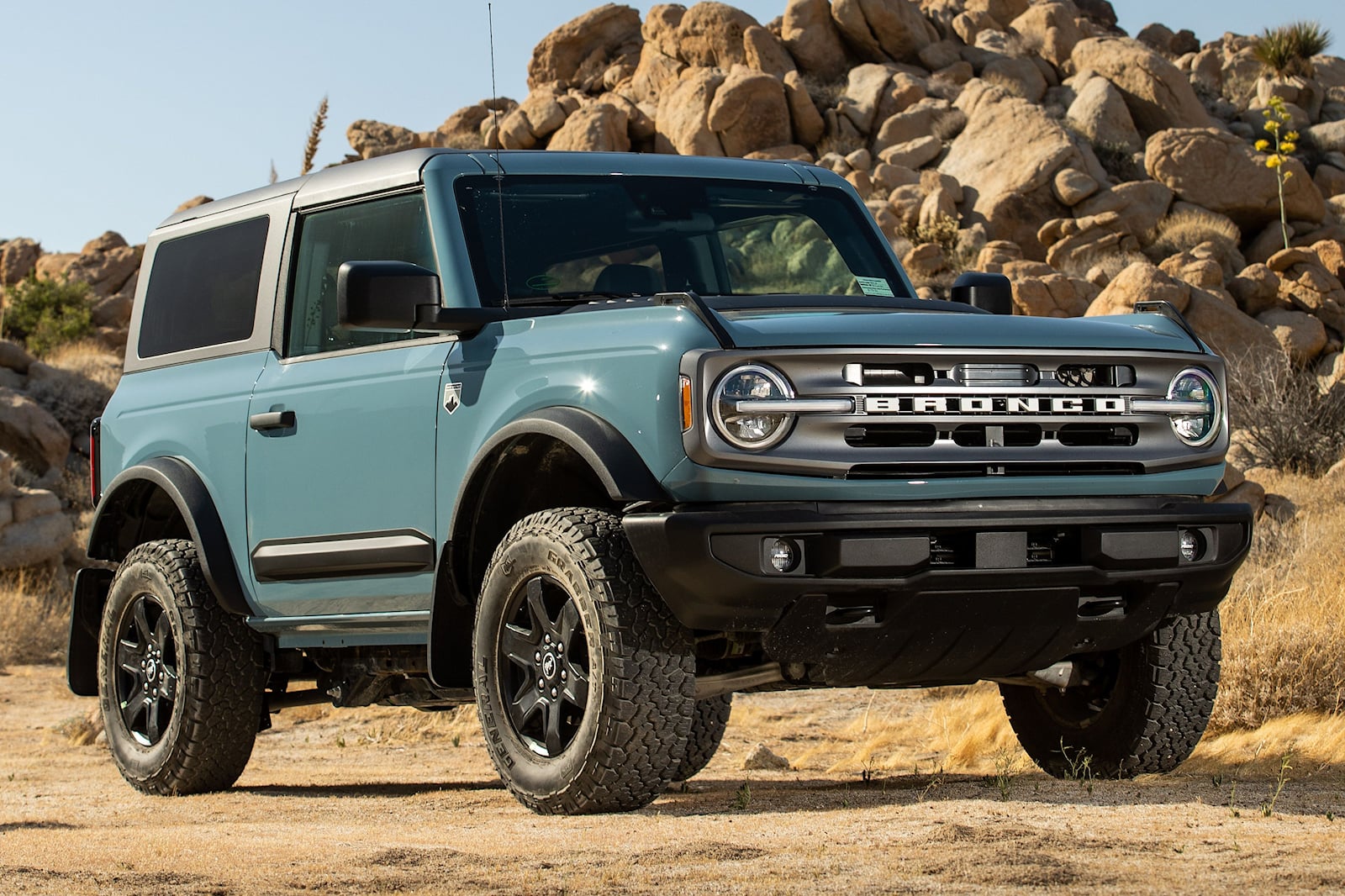 Bronco Finally Gets Ford Performance Off-Road Suspension Lift Kit | CarBuzz