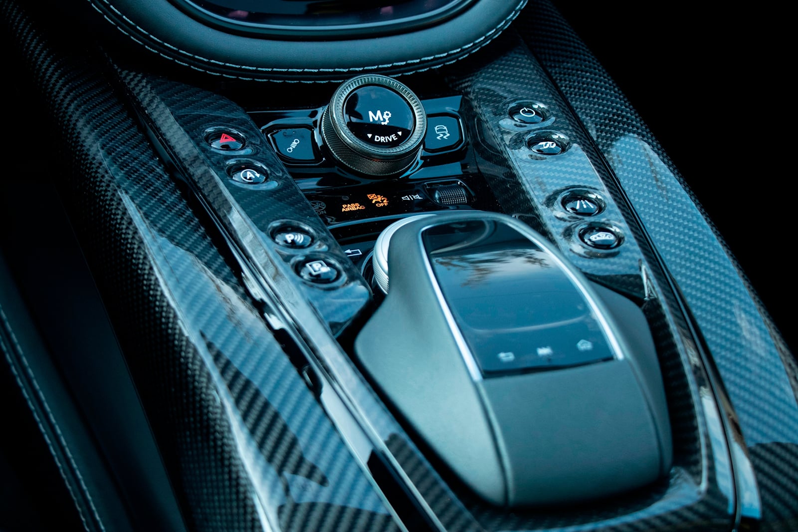 2023 Aston Martin DBX707 Central Control Panel