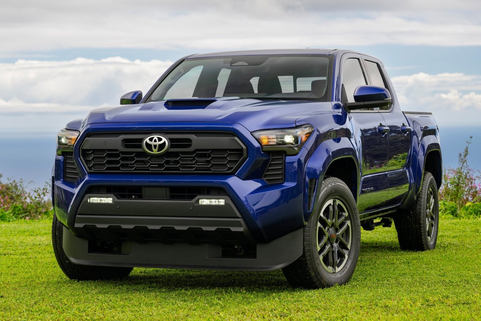 2024 Toyota Hilux Coming With Hybrid Tech