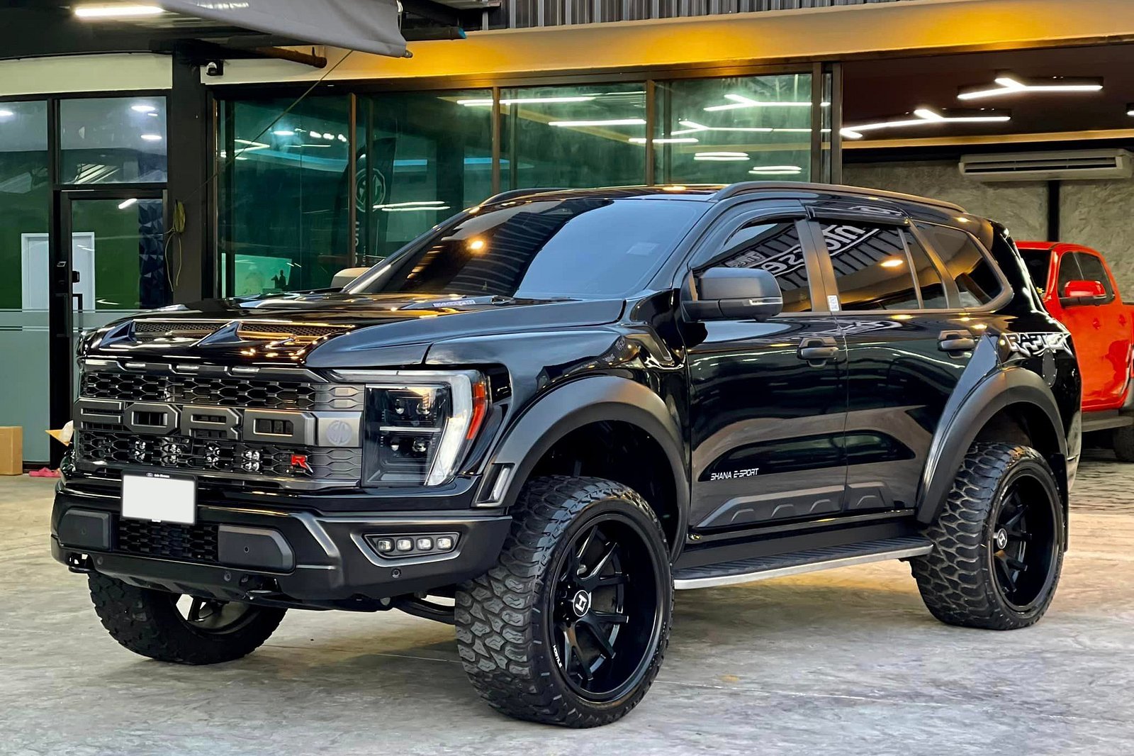 Ford's Humble Everest SUV Gets The Raptor Treatment CarBuzz