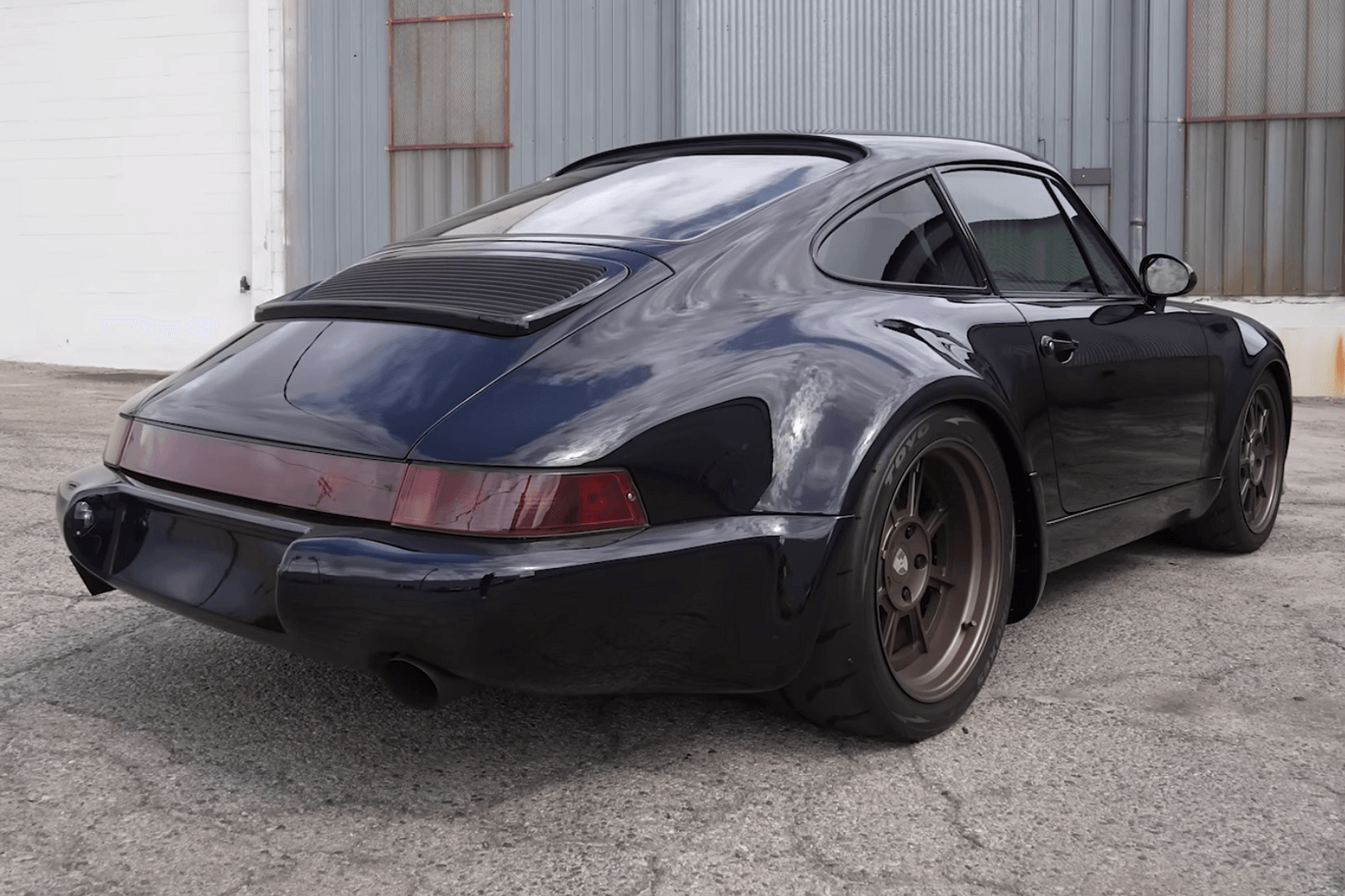 Porsche 964 by Fogline Industries