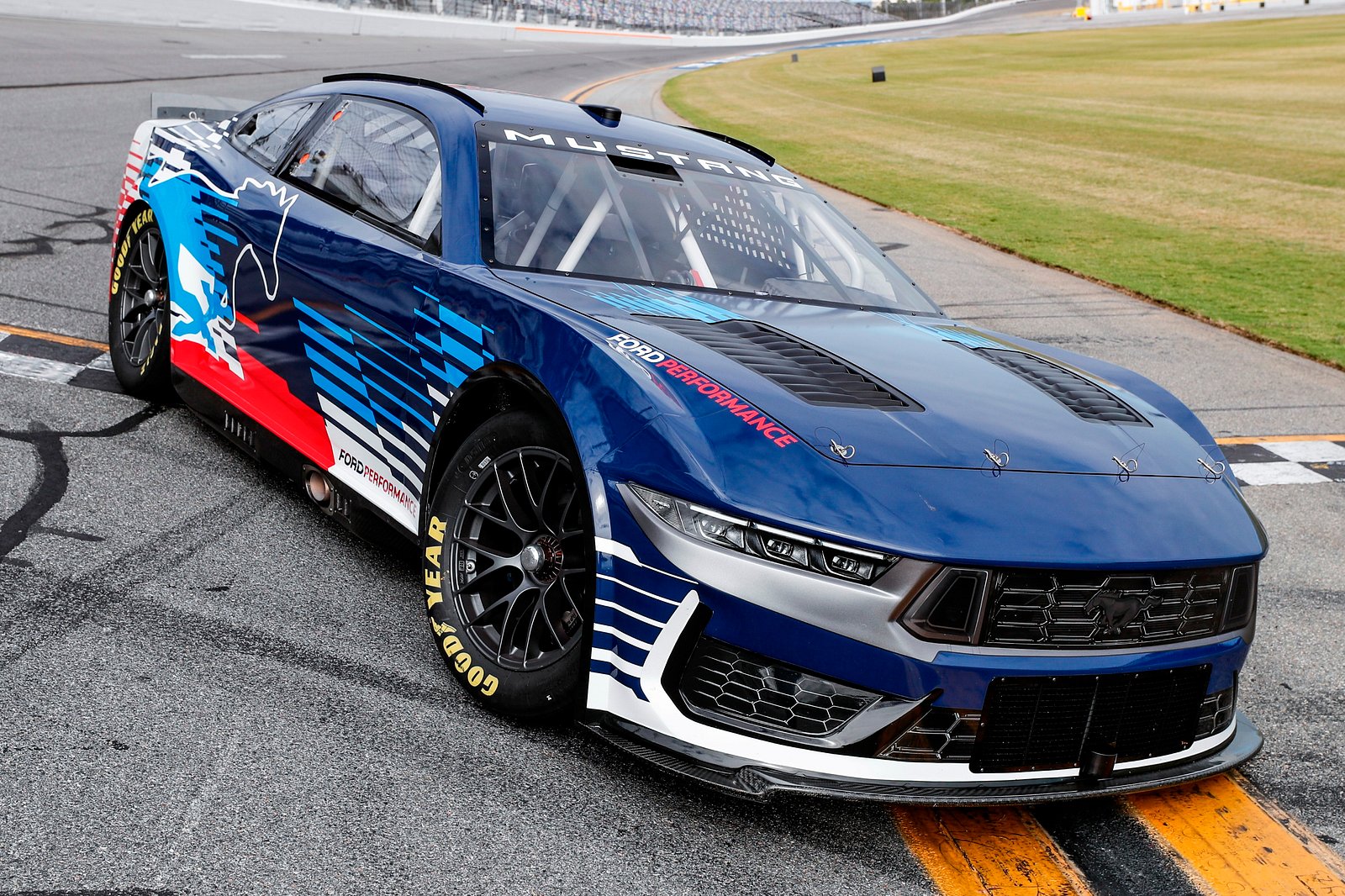New Ford Mustang For 2024 NASCAR Series Breaks Cover Car News