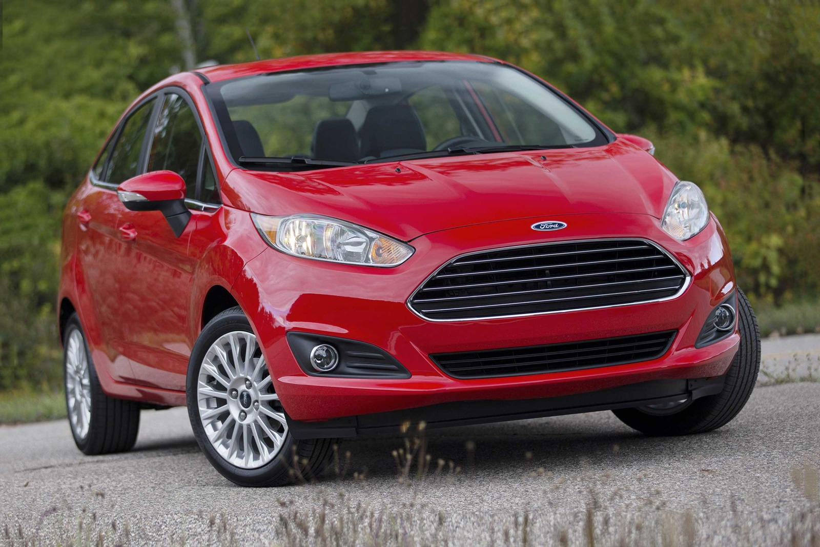 Ford Fiesta Sedan: Models, Generations and Details