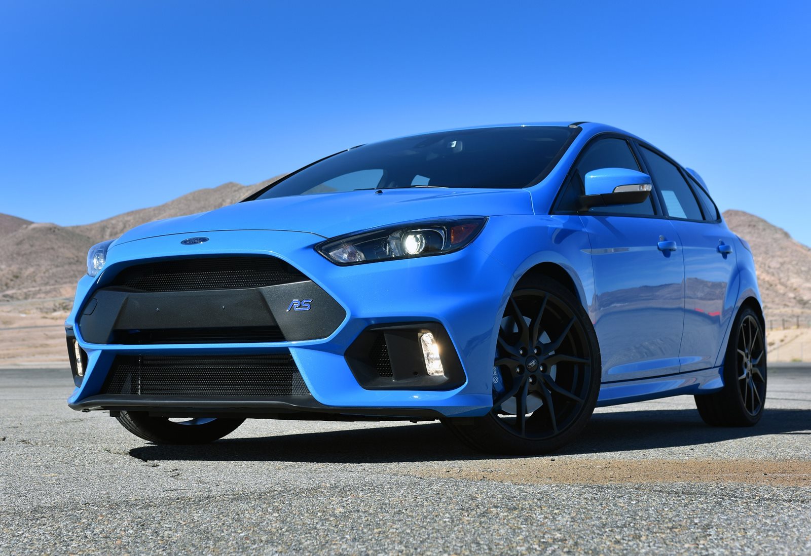 Used Ford Focus RS AWD for sale: buy All Wheel Drive Hatchback with