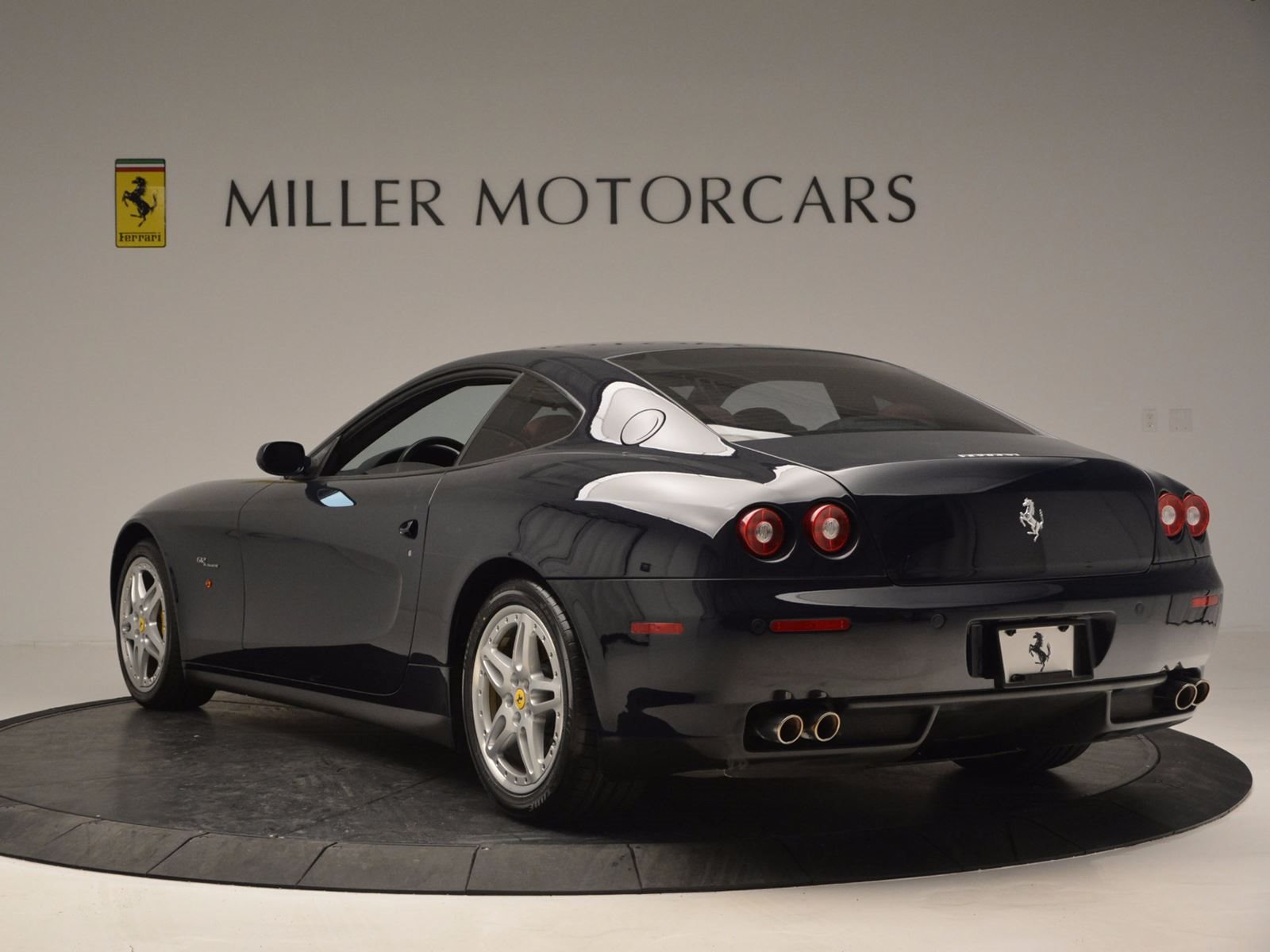 Is A Manual Ferrari Really Worth $200,000 More Than A Normal One? | CarBuzz