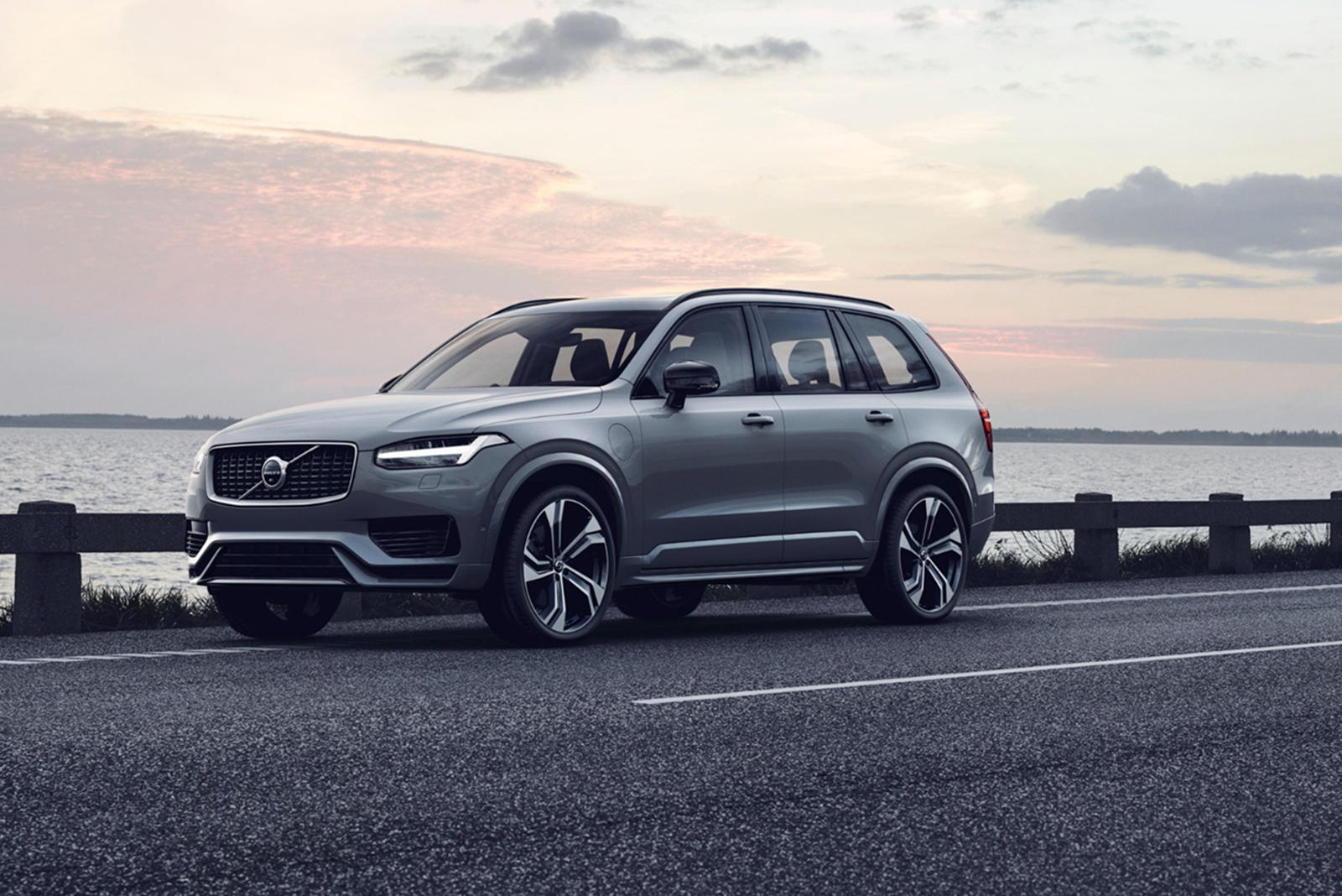 2020 Volvo XC90 Unveiled With Formula 1 Technology CarBuzz