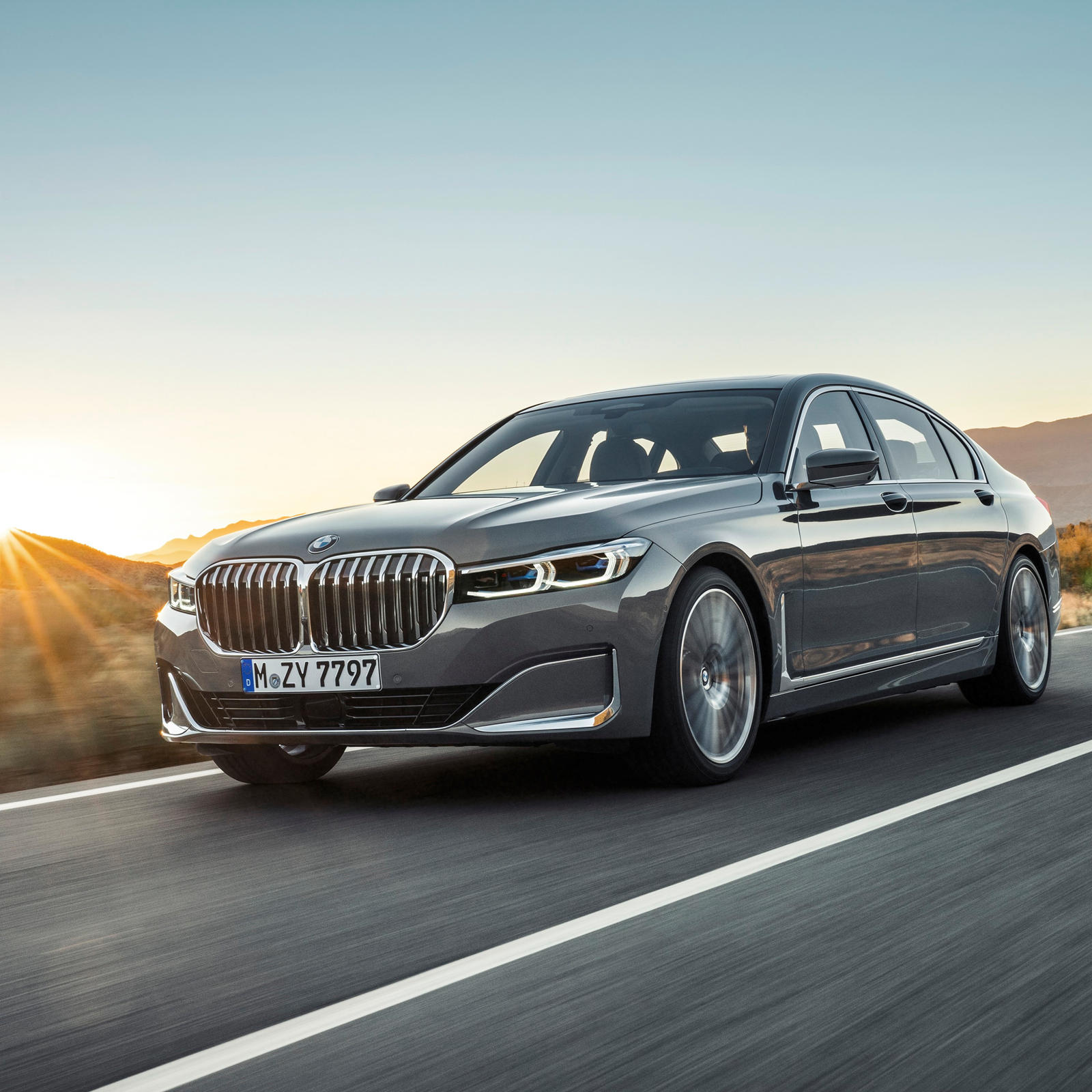 2021 BMW 7 Series: Review, Trims, Specs, Price, New Interior Features, Exterior Design, and Specifications | CarBuzz