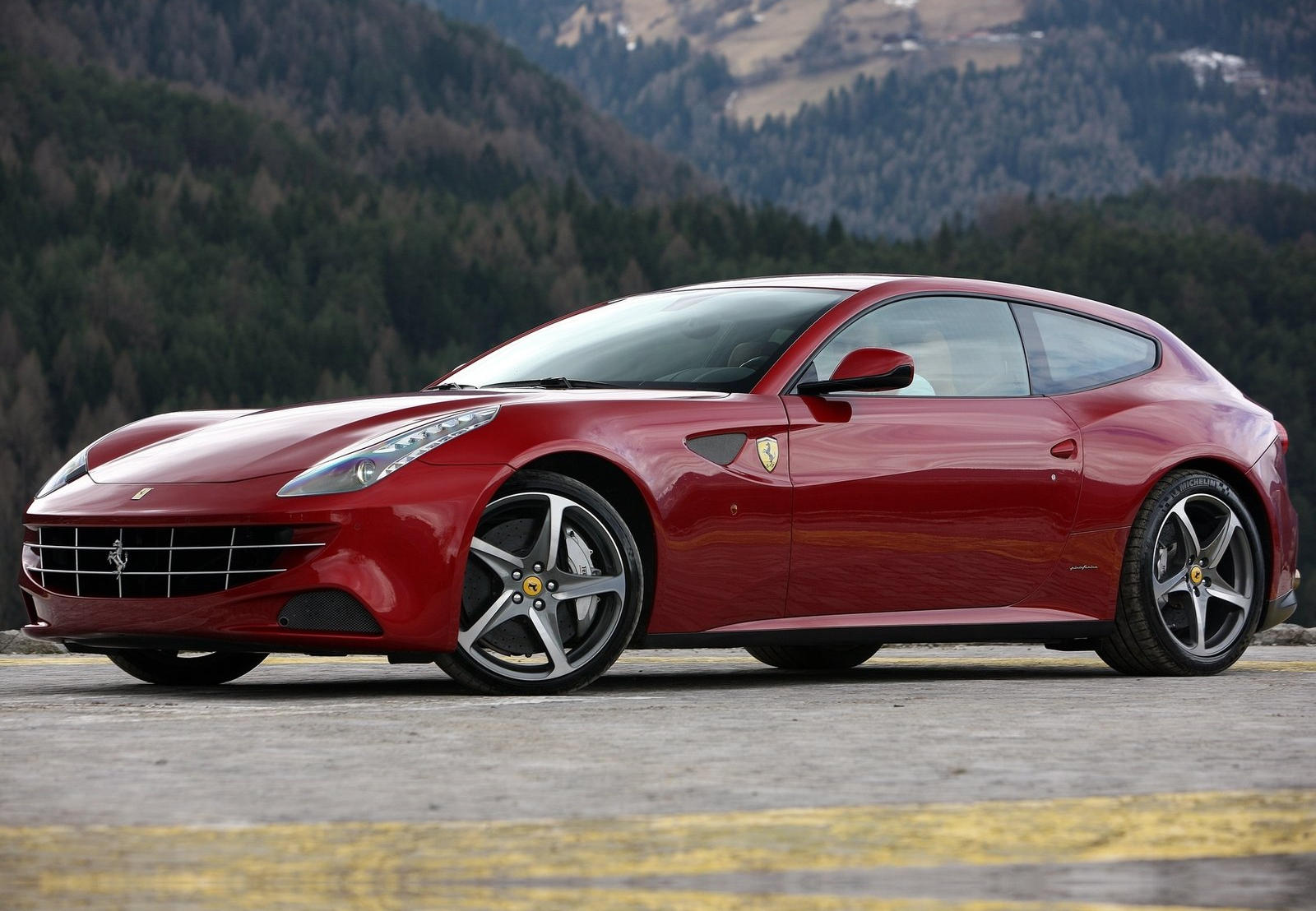Used Ferrari FF  With a V12 engine for Sale best prices 