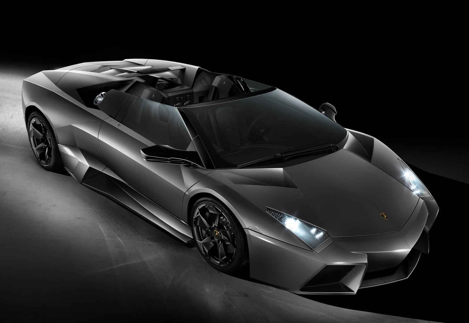 Lamborghini Reventon Roadster: Review, Trims, Specs, Price ...