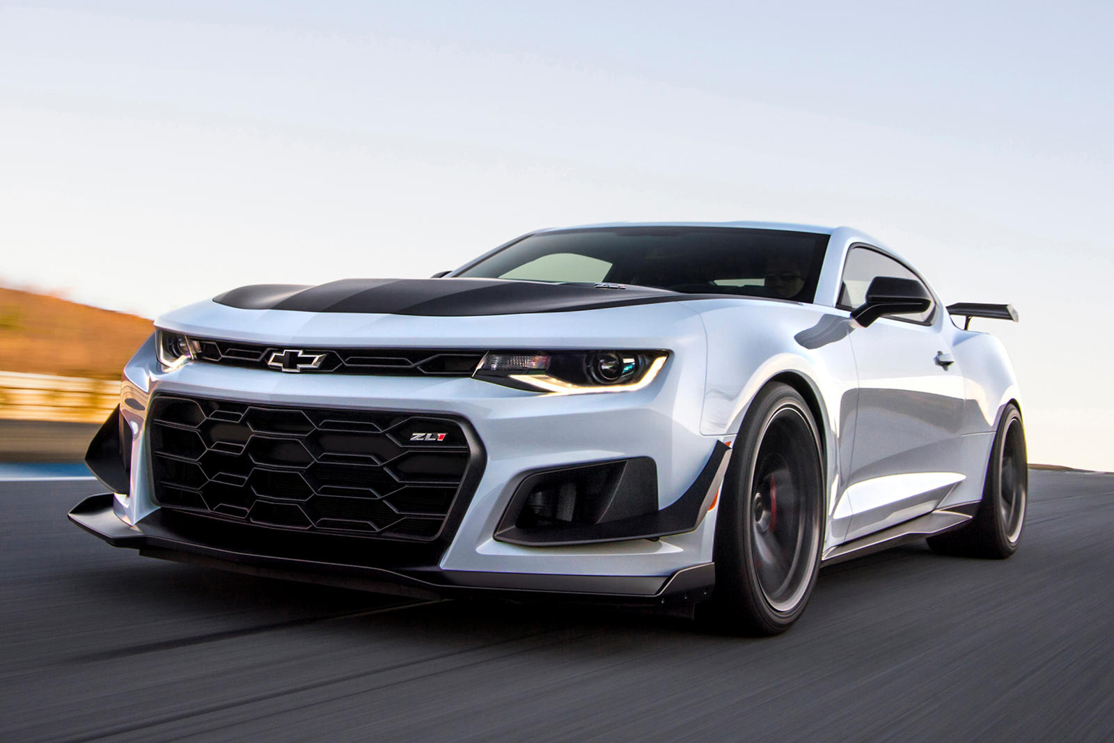 When is Camaro Being Discontinued 
