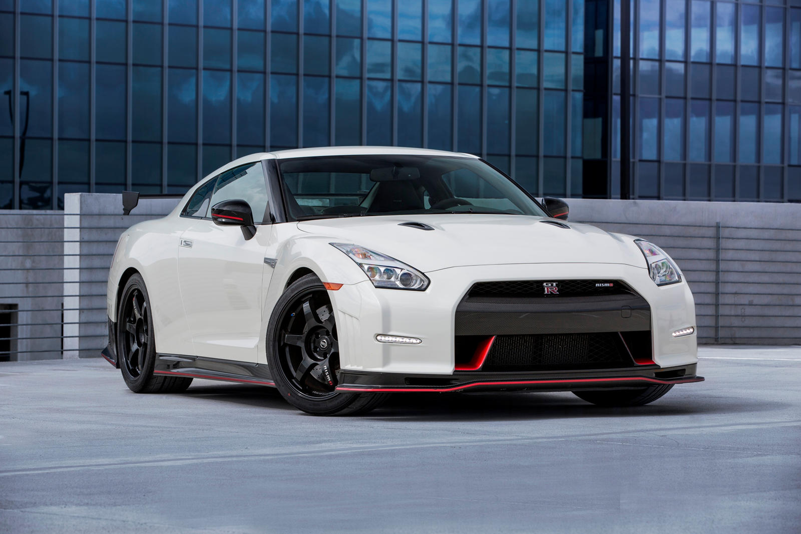 Used R35 Nissan GTR NISMO For Sale CarBuzz