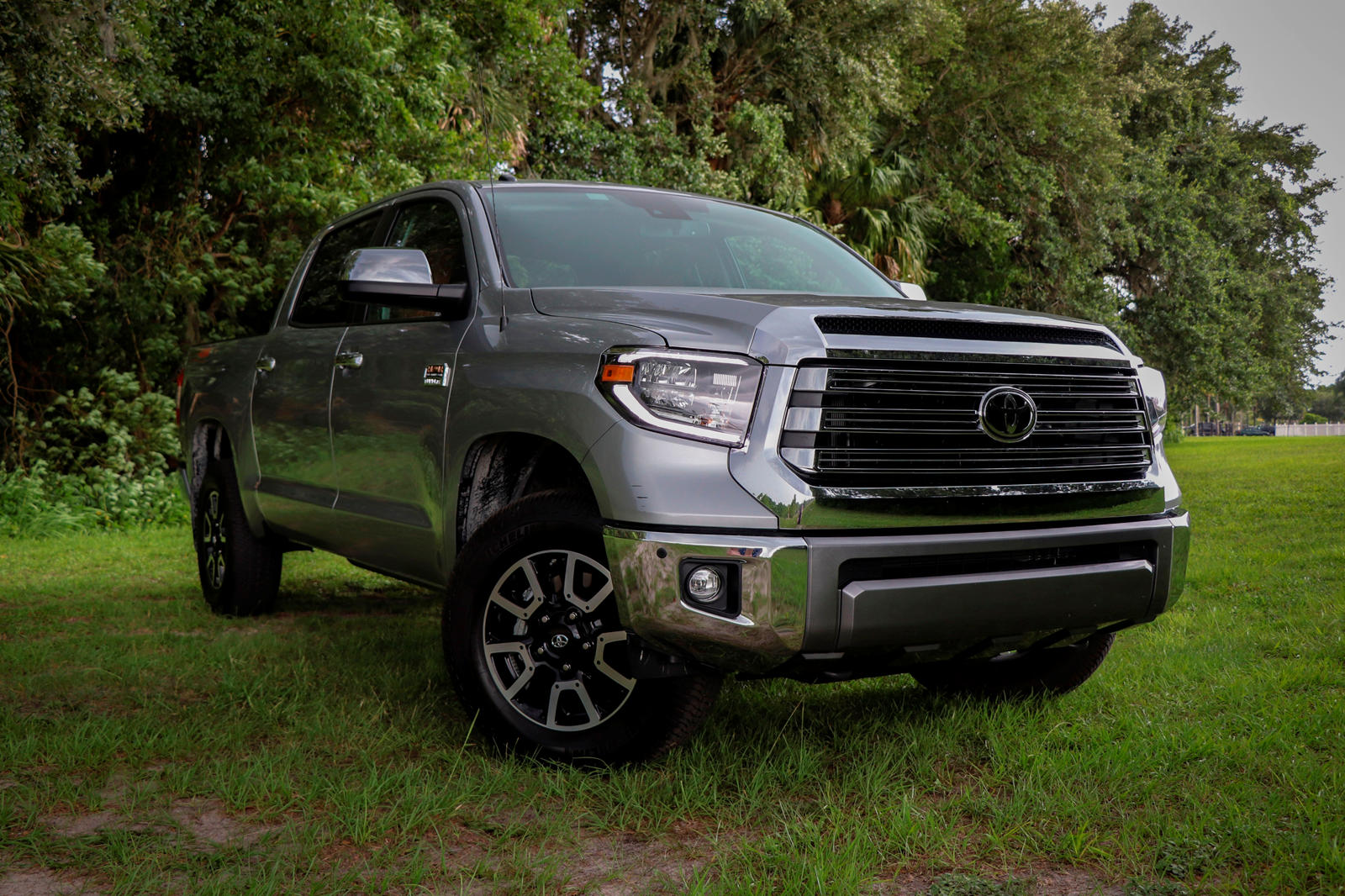 241New Look Is toyota tundra diesel for Iphone Home Screen