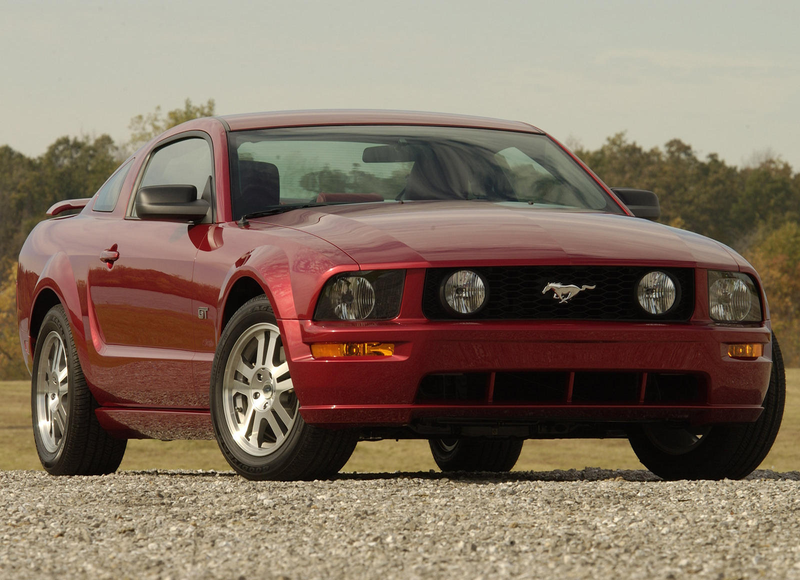 Vie hensynsfuld Kapel 2009 Ford Mustang GT Coupe: Review, Trims, Specs, Price, New Interior  Features, Exterior Design, and Specifications | CarBuzz