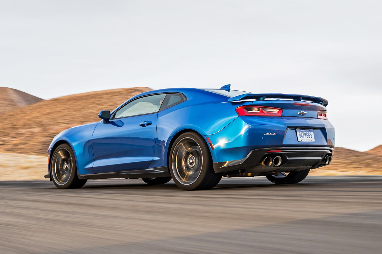 Official: New 2023 Chevrolet Camaro Will Be Mid-Engined | CarBuzz