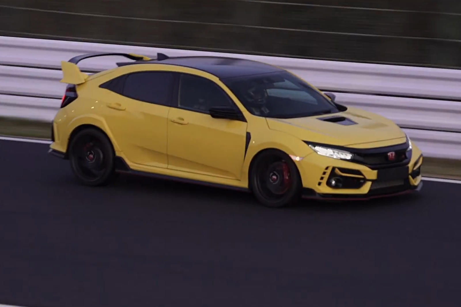 2021 Honda Civic Type R Is Chasing Lap Records Again Carbuzz