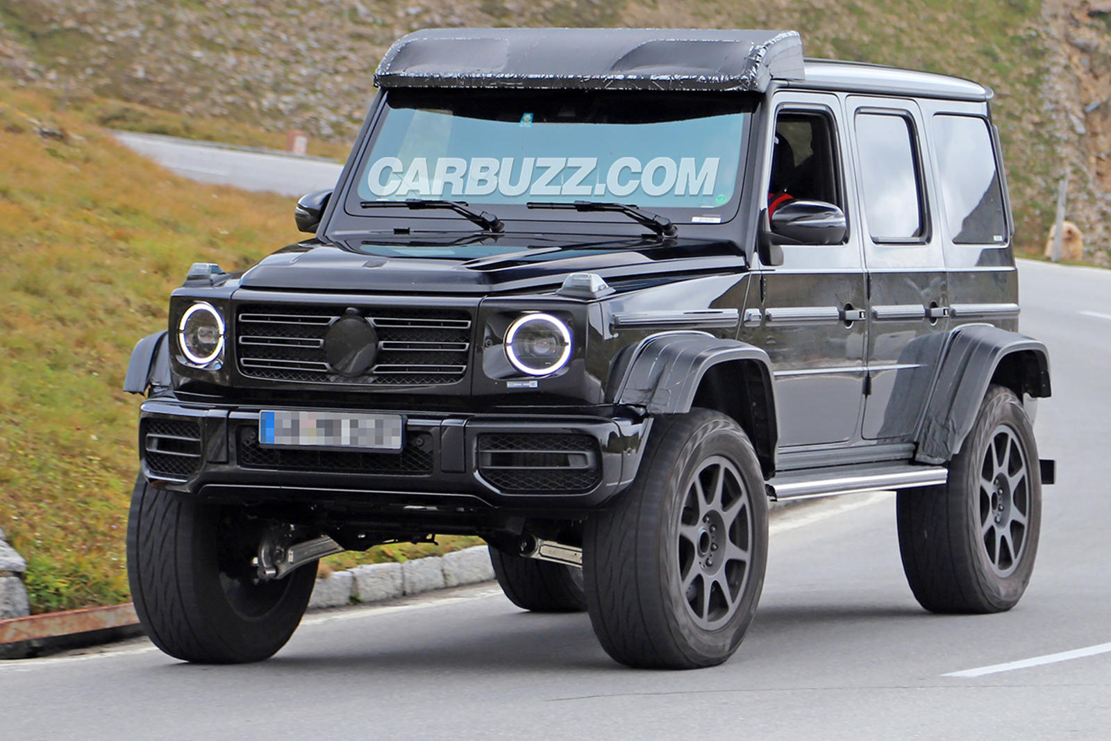 Hardcore Mercedes G Class 4x4 Squared Is Back Carbuzz