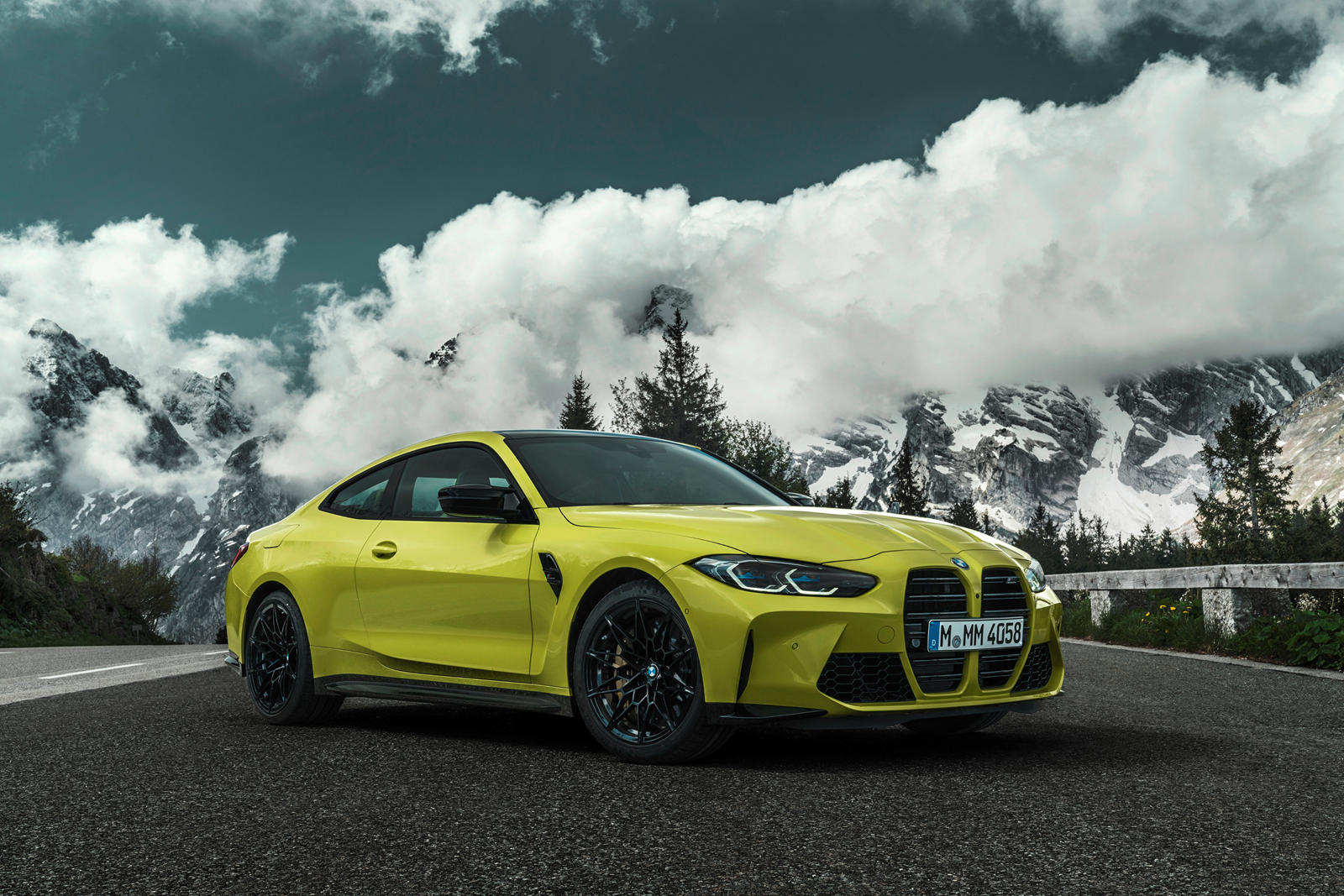 2021 BMW M4 Coupe: Review, Trims, Specs, Price, New Interior Features