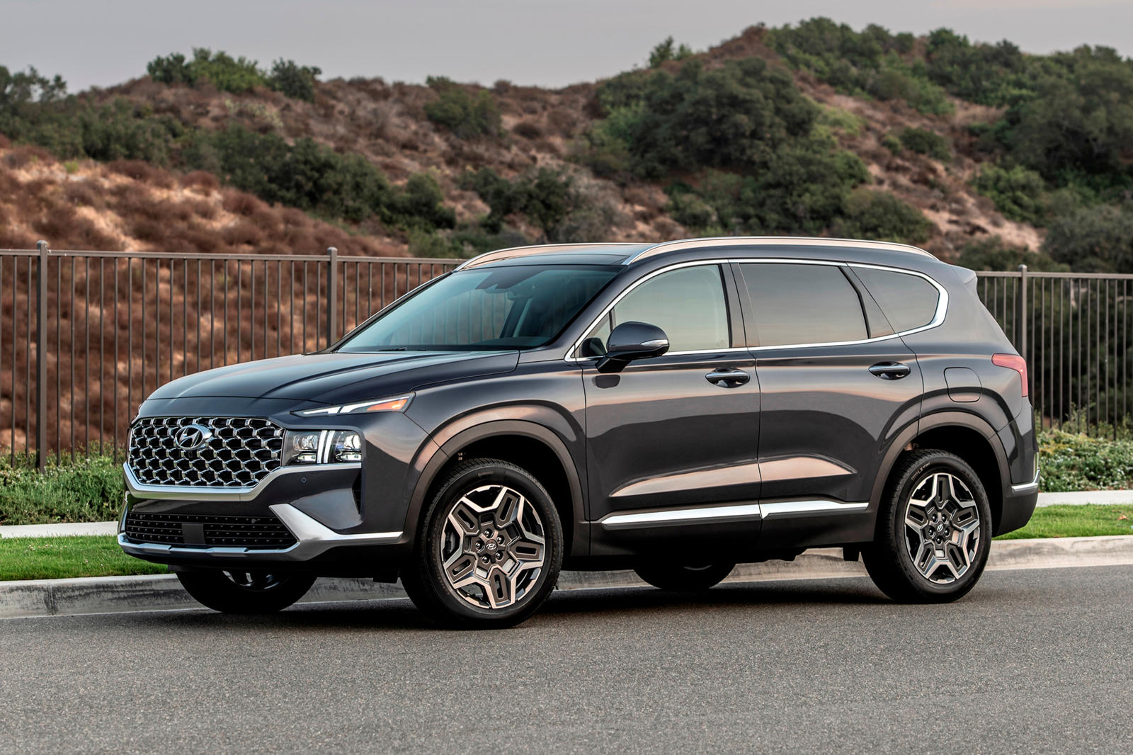 2021 Hyundai Santa Fe Arrives In America With Bold New Styling  CarBuzz