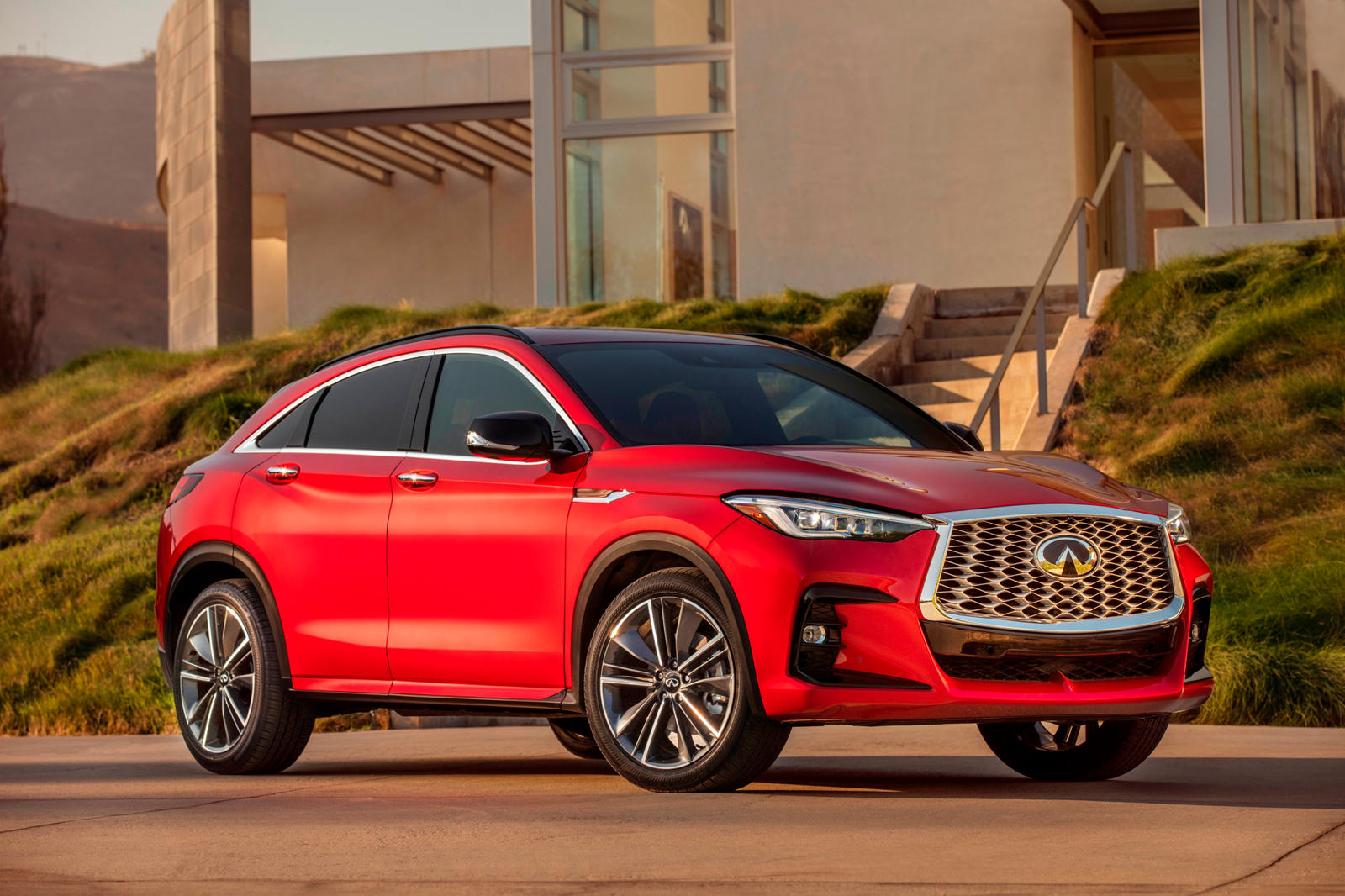 Meet The 2022 Infiniti QX55: A Stylish Coupe-SUV With Plenty Of Soul
