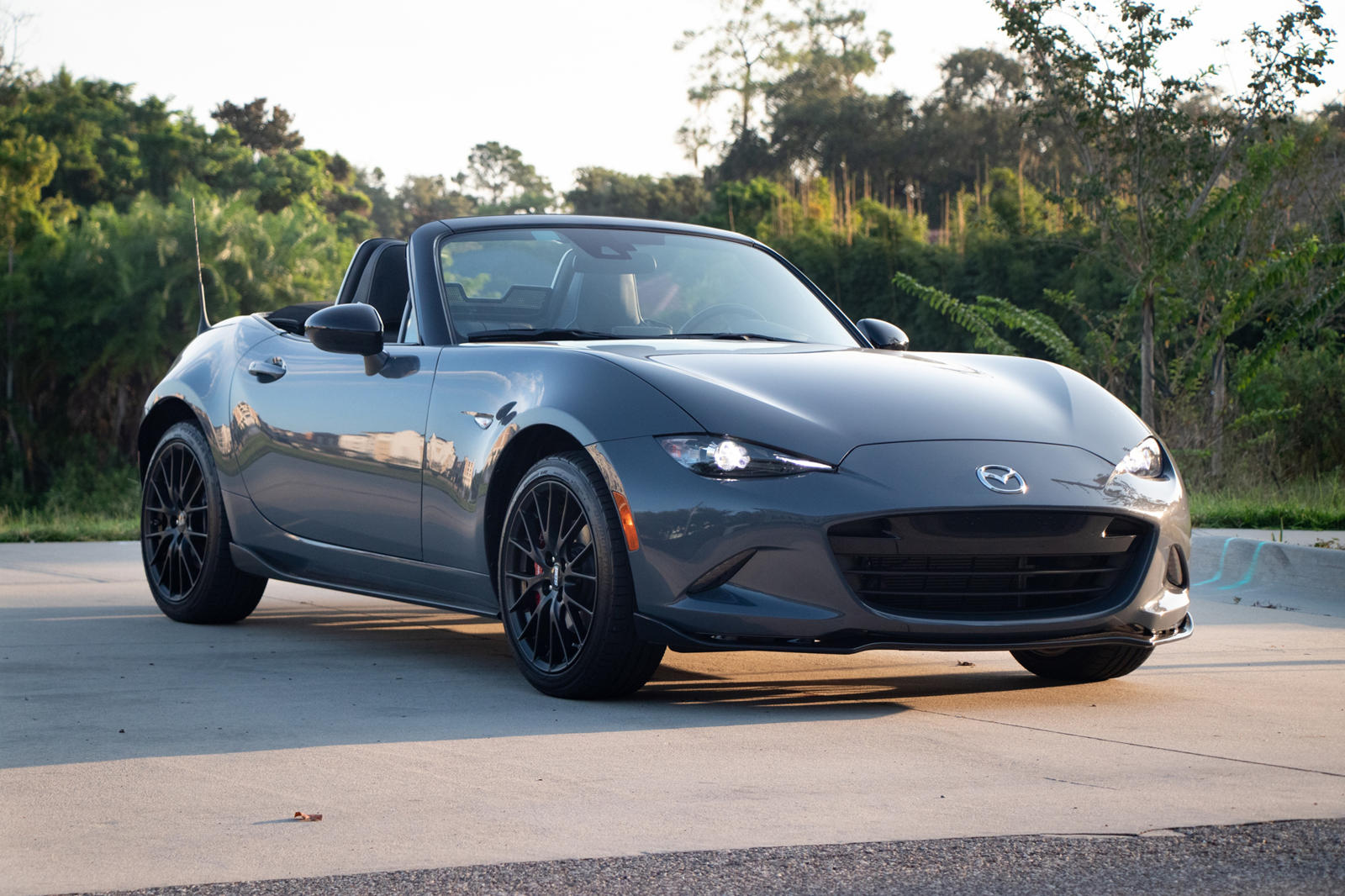 2021 Mazda MX5 Miata Arrives With HighlyRequested Feature CarBuzz
