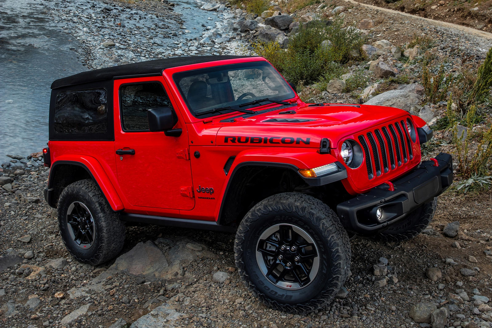 the-2021-jeep-wrangler-is-coming-with-half-doors-carbuzz